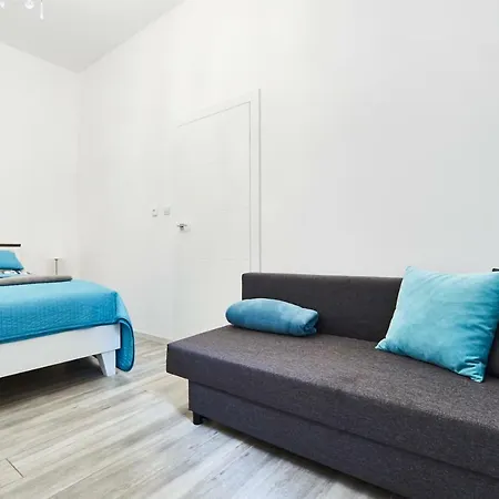 New Comfort Doubleroom - Fox - Old City Ul.zyblikiewicza Apartment *