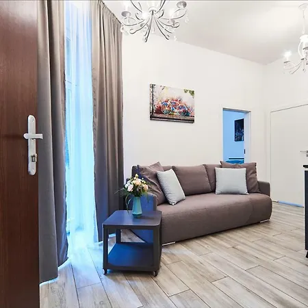 New Comfort Doubleroom - Fox - Old City Ul.zyblikiewicza Apartmán *